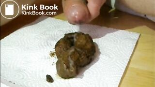 Large suprise rectale et matinale enduite de purée séminale