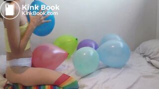 I Love Balloons - Amateur Teen Latina Solo Webcam Show