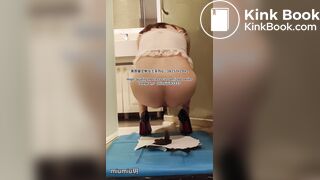 Girl pooping in toilet 013