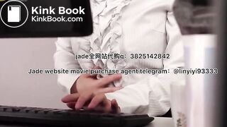 Beautiful girl keeps farting