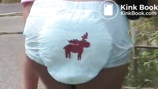 DGP - Sharka outside diaper pee #3