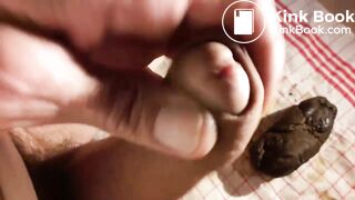 Soirée masturbation scato deuxième partie 2.1.1 (réintroduction fécale)