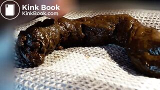 J'ai envie de jouer avec mon caca et me faire éjaculer pour toi