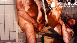 shit pigs with a sling