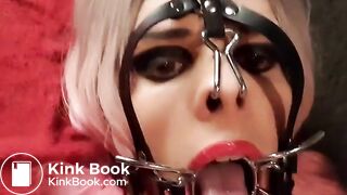 tranny drinks his piss