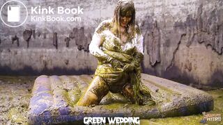 ManureFetish Spring Sale 2024 - Girls in cowshit