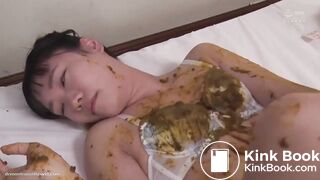 Japan lesbian twins 2 - insane scat