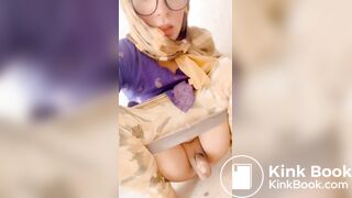 Drinking pee and ass whistling video | Jasiya