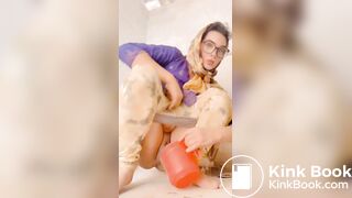 Drinking pee and ass whistling video | Jasiya