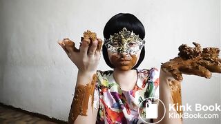 Hot asian Miss_Di smearing scat