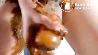 Milf smearing shit and fisting