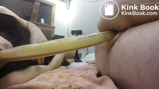 Old gay man sucking shit from his younger lover