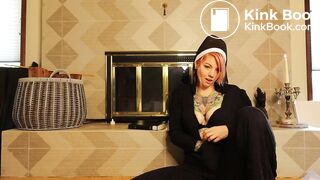 Nuns farting on jes us and shiiii on bible