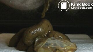 8: Shitting into condom and shitting out condoms