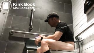 Hot Daddy Big Cock Spy in Toilet