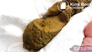 Trans Babe with Rough Heels Shits a Big Log