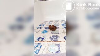 Scat en la bañera