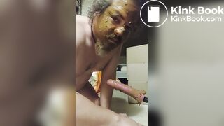 Dildo Machine and scat