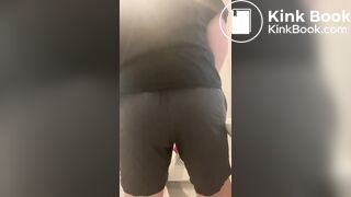 Massive poo in my shorts ????