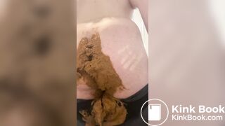 Massive poo in my shorts ????