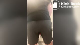 Massive poo in my shorts ????