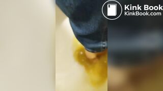 Asian Wash her shitty Pantyhose