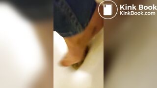 Asian Wash her shitty Pantyhose