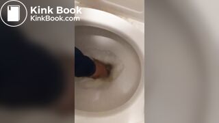 Asian Wash her shitty Pantyhose