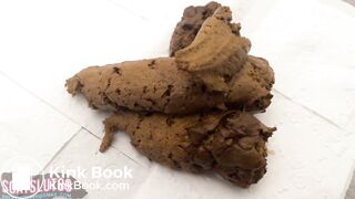 Close-Up Shit Noises (ASMR, Short Clip)