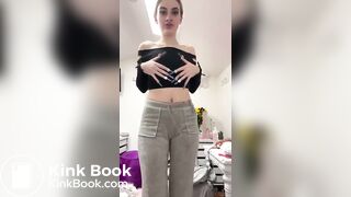 Jerkoff meat sexy hoe Eliona