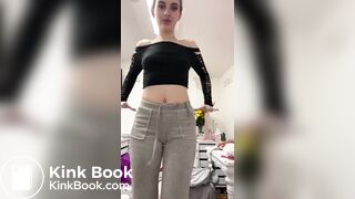 Jerkoff meat sexy hoe Eliona