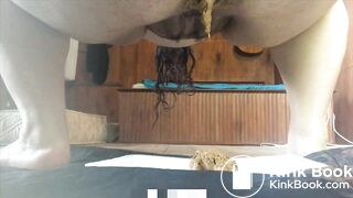 Bbw pooping on the floor