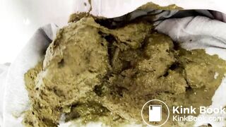 Hot girl scat on her pannts