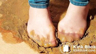 ready to go out gunky box Pantyhose bitch