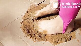 Stupid Asian Gunky Box Nylons Stuck slowMotion