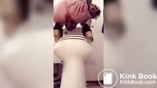 femboyscotty23 - Shitting in high heels and floor!
