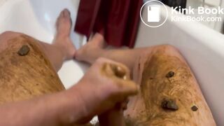 Jerk and Cum with Shit in the Bathtub