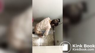 Beautiful women pooping in the toilet 74