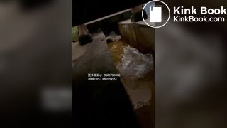 Beautiful women pooping in the toilet 74