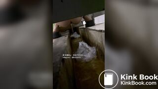 Beautiful women pooping in the toilet 74