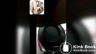 Str8 dude sold me how he poop on video ????