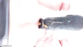 Leaky Asian Bum
