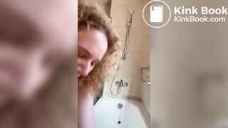 Milf With Big Tits Shit In Tub