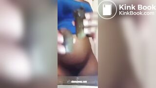 Freak Ebony Twerks Then Pushes Out A Log