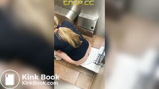 Hot Pots Of Brown III