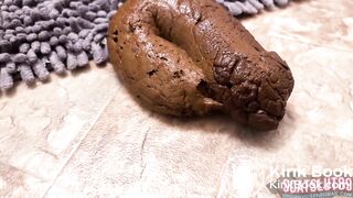 Thick Trans Girl Moans and Shits