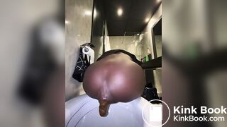 Ebony Pushes Turd With All Her Might