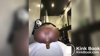 Ebony Pushes Turd With All Her Might