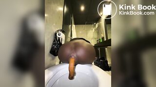 Ebony Pushes Turd With All Her Might