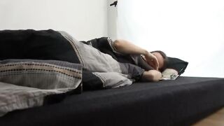 Pregnant scat girl in bed